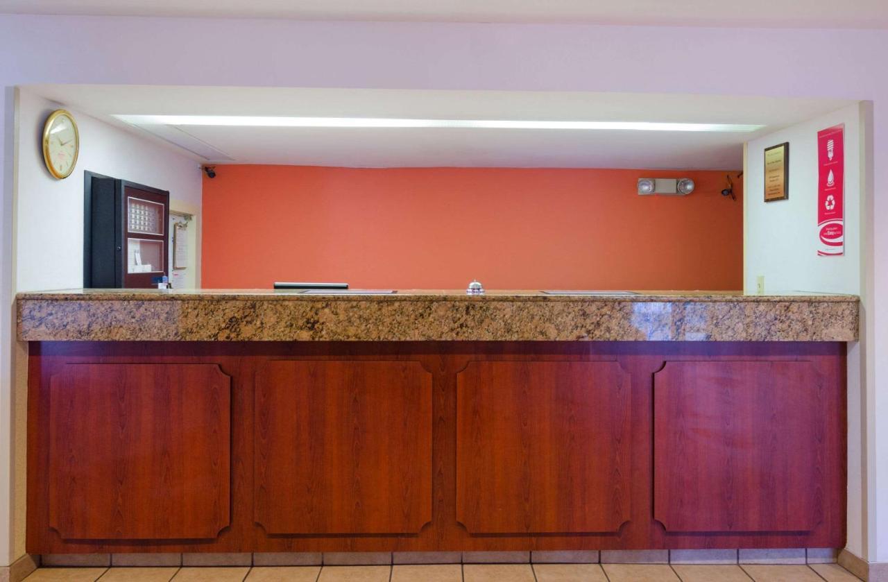 Econo Lodge Inn & Suites Johnson City Extérieur photo